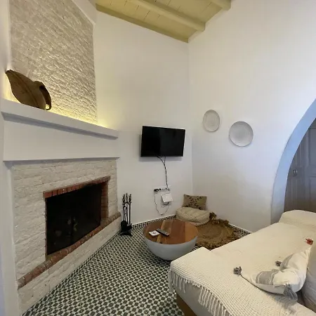 Διαμέρισμα Theros - Traditional House In *